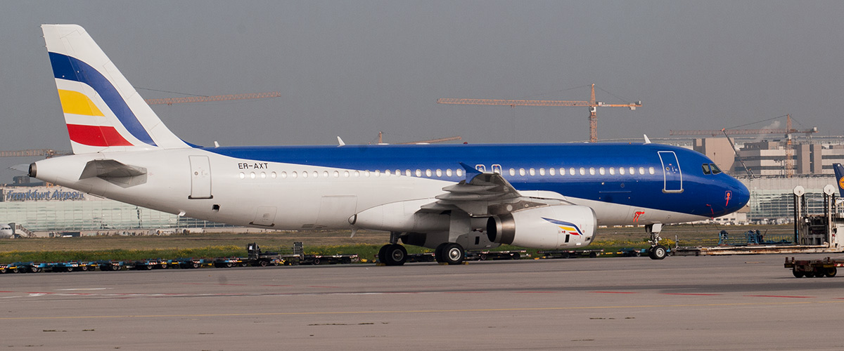 Air Moldova ER-AXT